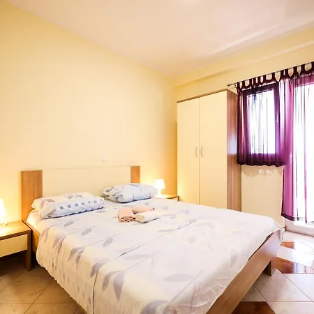 Apartman Lucky With Beautiful Sea View