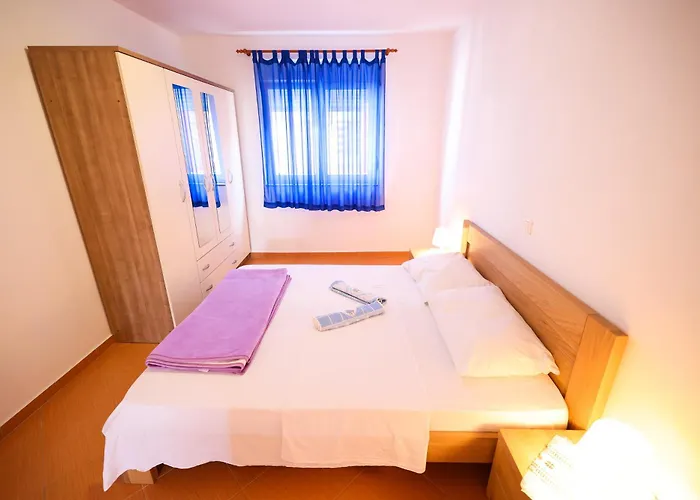 Apartman Lucky With Beautiful Sea View *